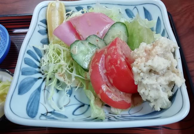 特上かつ丼も旨い