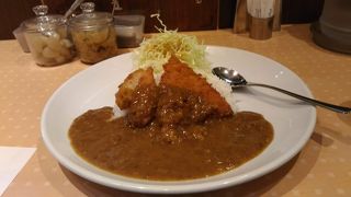 大阪では人気のカレー店