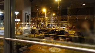 スオメンリンナ島（要塞）へ15分