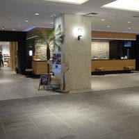 落着いたフロントロビーです。