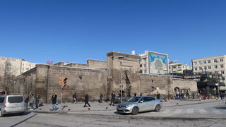 今は本屋さん？