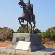 アタテュルクの騎馬像