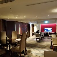 クラブラウンジ