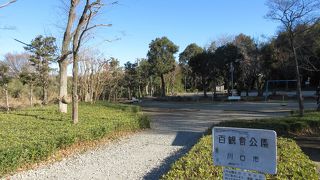 素朴な寂しい公園です