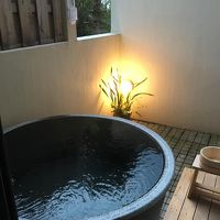 室内にもお風呂もありますが、露天風呂が最高に気持ち良かったで