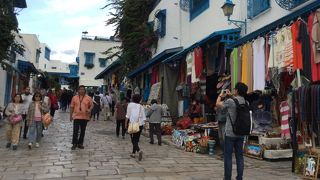 土産店が並んでいます