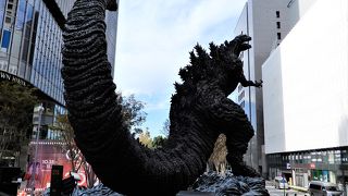 有楽町にはゴジラ