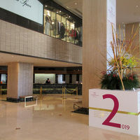 広いロビー、造りも良いです