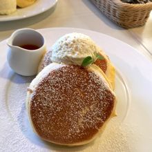 スタンダードなパンケーキ