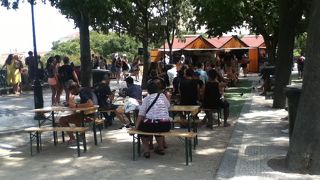 売店もある展望台