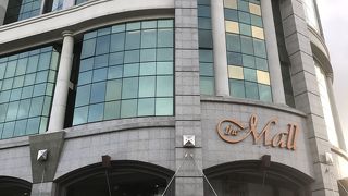 比較的大きなモール