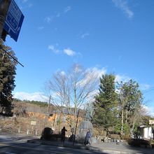 この地の恩人なんですね