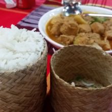 魚の煮ものとごはん