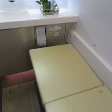 トイレのベンチです