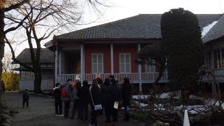 フランス人指導者が暮らした家