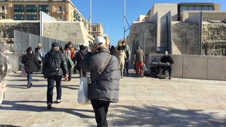 旧市街は車乗り入れ禁止です