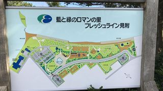 見附島の駐車場です。