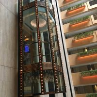 透明エレベーター