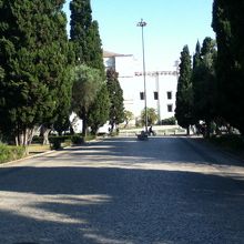 ジェロニモス修道院前の公園