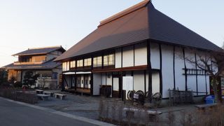 名主を務めた松井家を移設復元