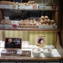 店内の様子です。