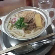 鍋焼きうどん550円