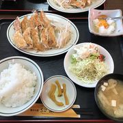 直虎で有名になった龍潭寺から近く、安くて美味しい浜松餃子のお店です。