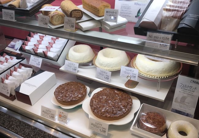阪急高槻市駅そばの美味しいケーキ