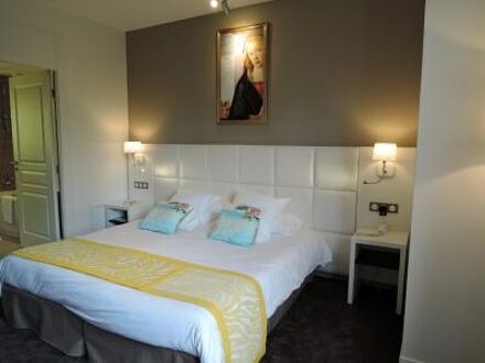 ホテル シャペル エ パルク 写真