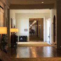 ダイヤモンドウイングに向かう廊下