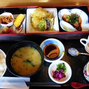 亀の井ホテル内の和食レストラン