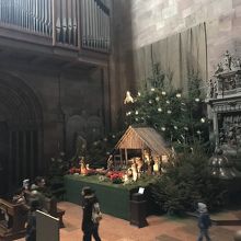 まだクリスマスの飾りが残って居ました