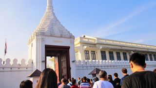 王宮の門　観光客専用門