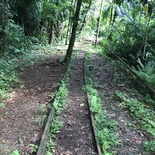 トロッコ線路の通り行かない By さぁちゃんさん ガラスマオの滝の トロッコ線路の通り行かない By さぁちゃんさん ガラスマオの滝の