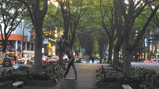 都会のオアシス