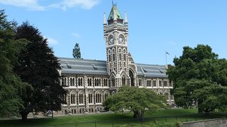 ニュージーランド最古の大学、オタゴ大学