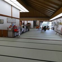 観光案内を充実させた方が