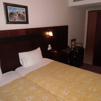 ツインルームを一人で広く使いました