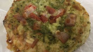 トマトバジルピザ！