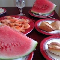 客室にて天使の海老とスイカのランチ