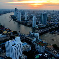 いつまでも眺めていたい夕暮れのチャオプラヤー川