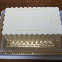 絶品のエシレバターケーキ