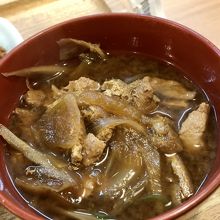 煮込まれた？否、煮しまった豚汁