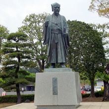 千波公園の黄門像