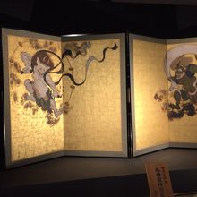 風神雷神図屏風