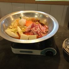 やまゆりポークのキムチチゲ鍋