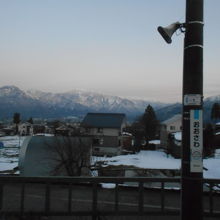 大沢駅あたりで日没。山間部の夕暮れは早い。