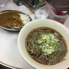 ミニカレー付き
