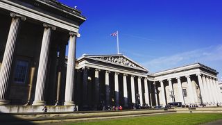 言わずと知れたロンドン観光名所。しかも無料。