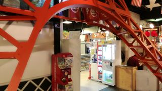 レトロな商店街